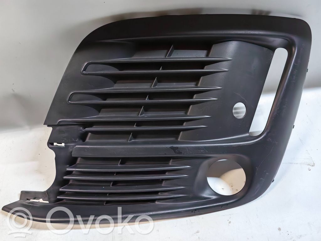 Front bumper lower grill   981172347