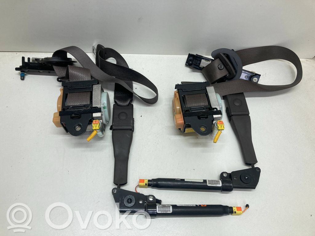 Opel Mokka Cinturón delantero 