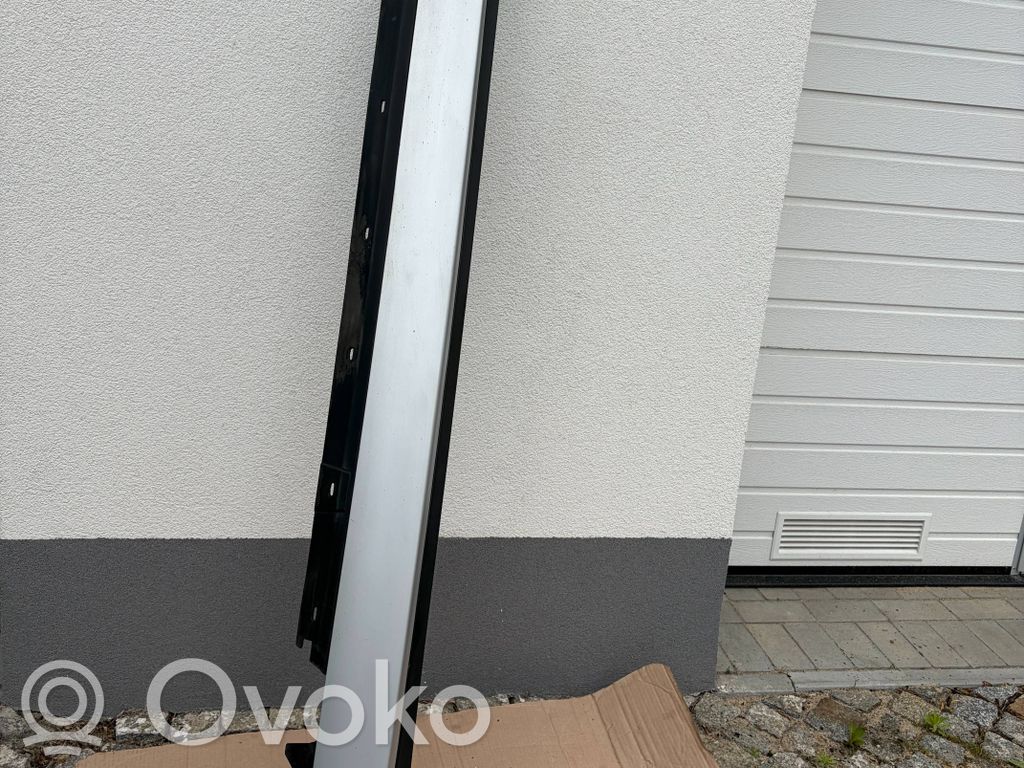 Slenkstis   2990599,142064