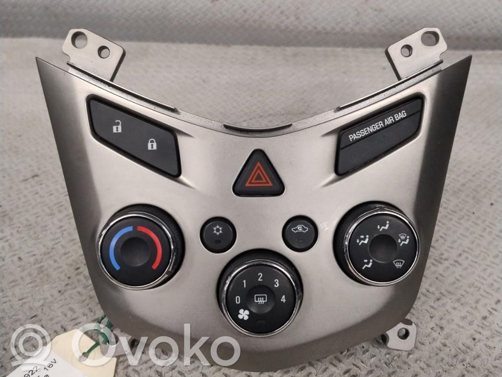 Climate control unit   95076694