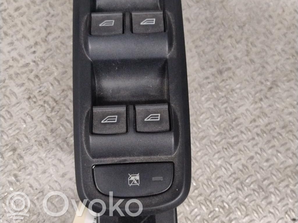 Ford Ka Electric window control switch 