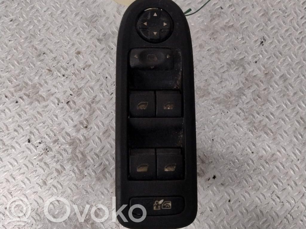 Citroen C5 Interruptor del elevalunas eléctrico 
