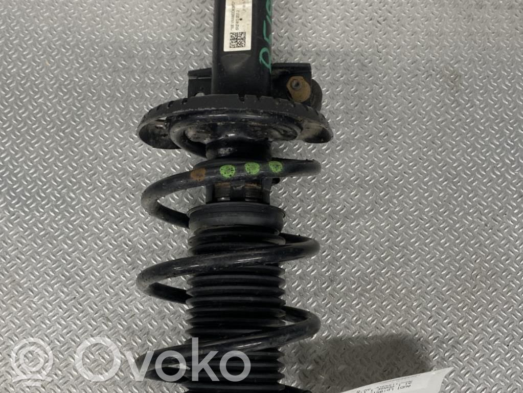 Priekšpusē amortizators   6R0413031CA