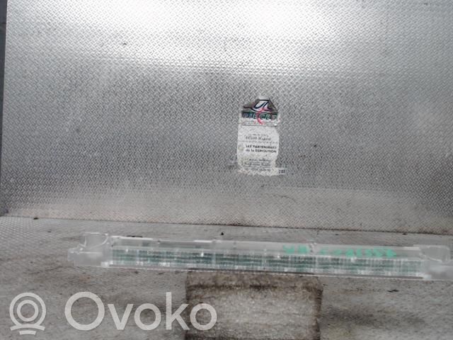 Papildomas stop žibintas   6351EA