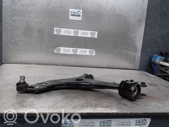 Ford Kuga I Dakša 