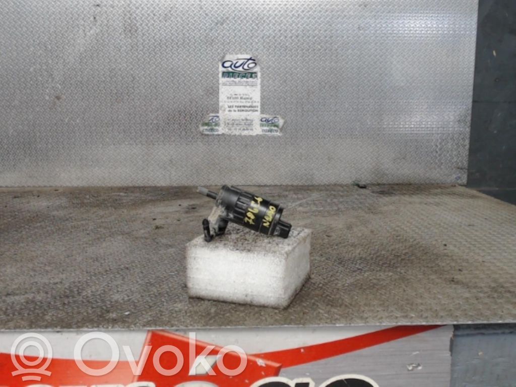 Citroen Nemo Windscreen/windshield washer pump 