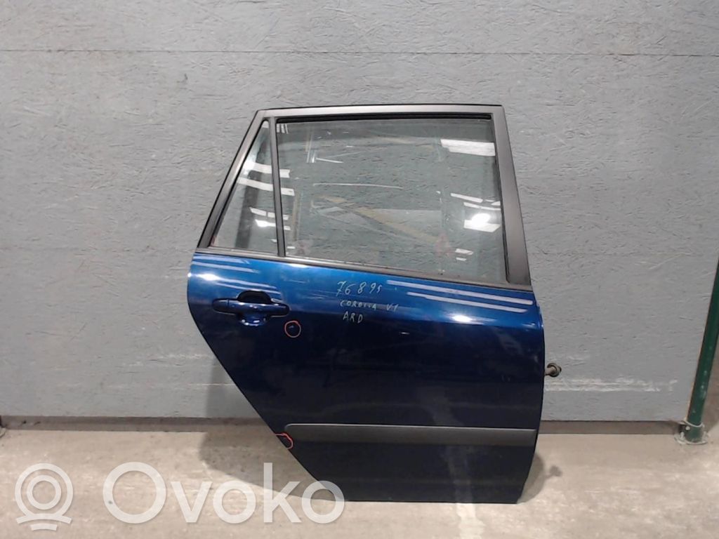 Toyota Corolla Verso E121 Galinės durys 