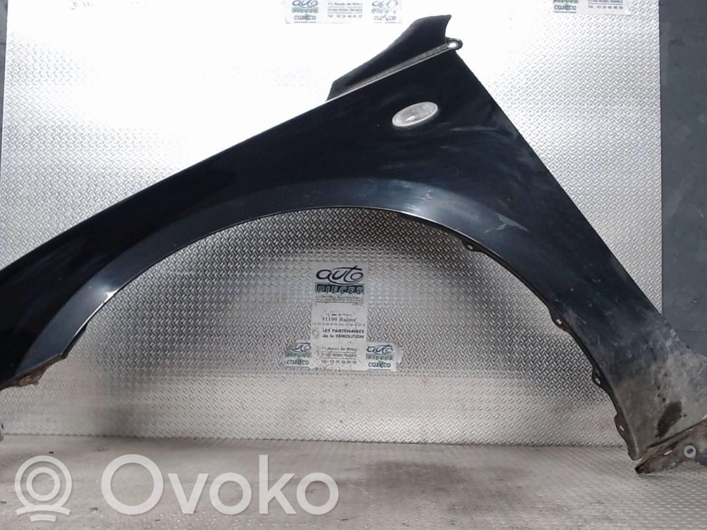 Mazda 3 I Sparnas 