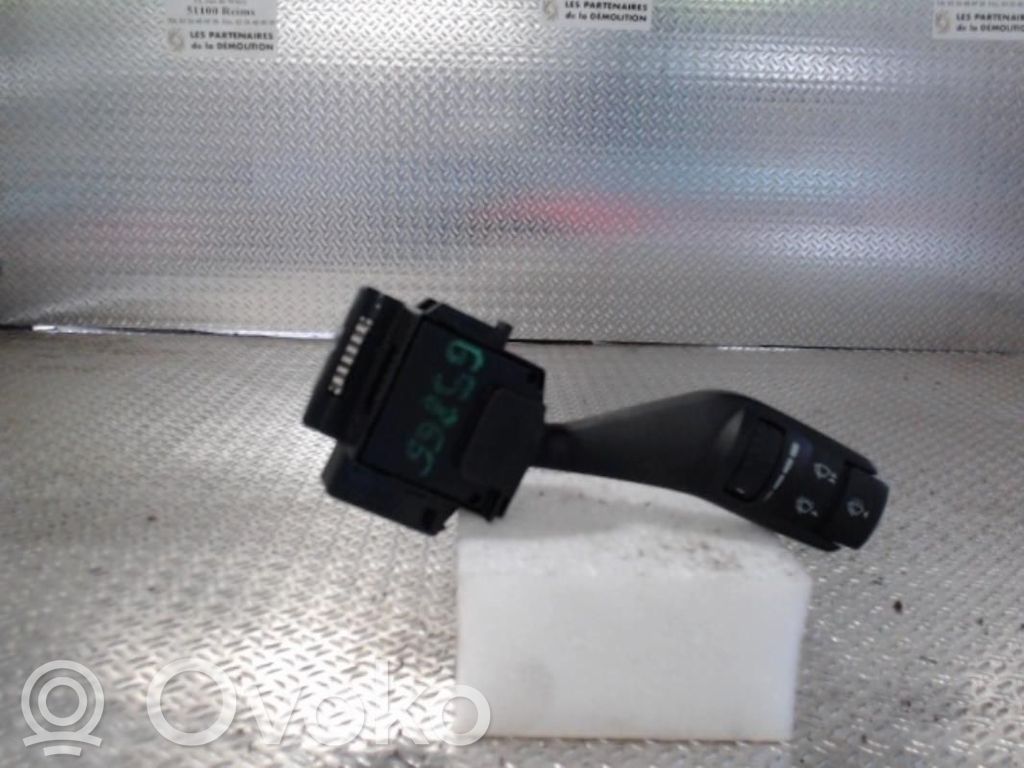 Wiper control stalk   1350066