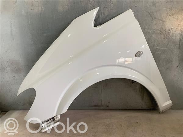 Mercedes-Benz Vito Viano W639 Błotnik przedni 