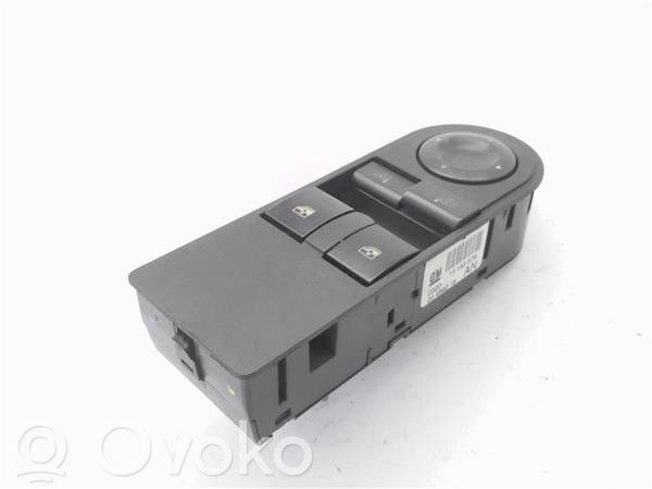 Opel Astra G Comutator comandă geamuri electrice 