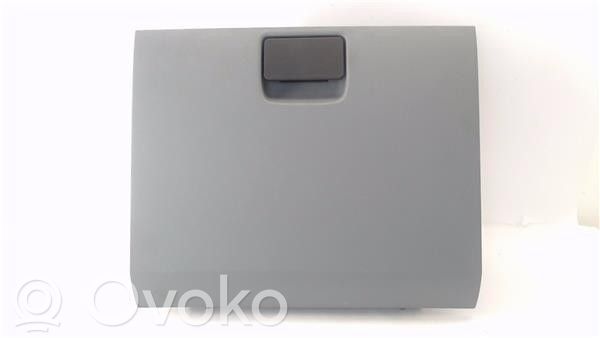 Daiktadėžė   VP6C1XV06015A