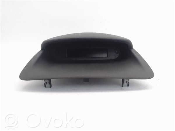 Renault Clio III Clock 