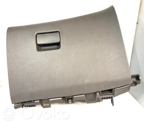 Guantera   114195