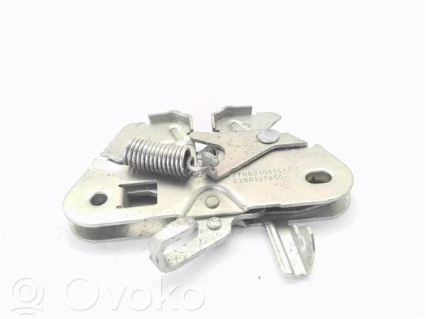 Nissan Kubistar Tie down hook / loop 