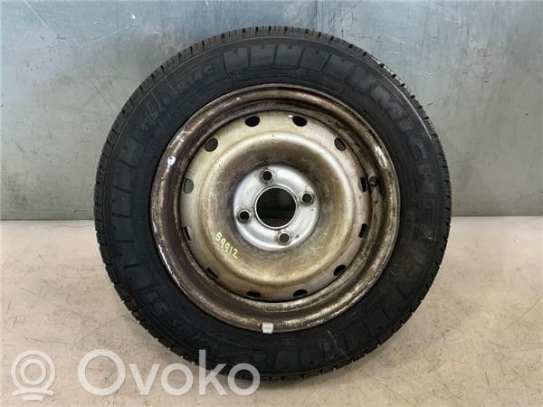 Citroen Berlingo Jalankulkijan turvatyyny 