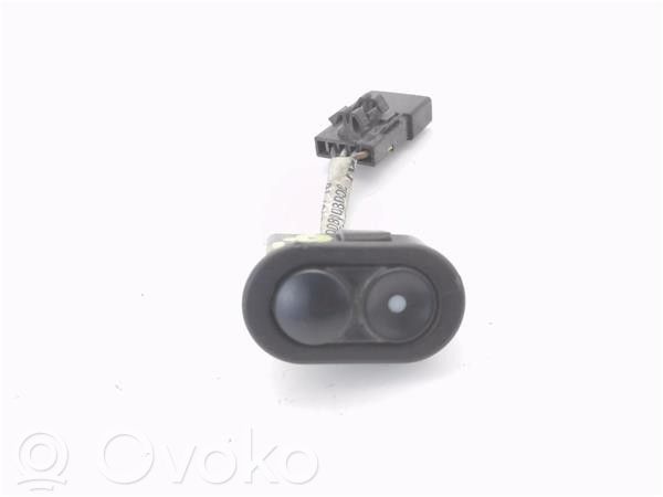 Opel Corsa B Interruptor del elevalunas eléctrico 