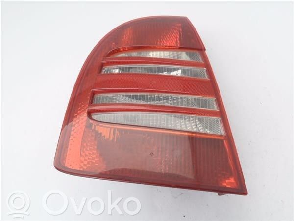 Skoda Superb B5 (3U) Lampa tylna 