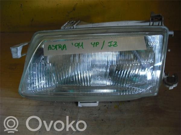 Opel Astra F Lampa przednia 
