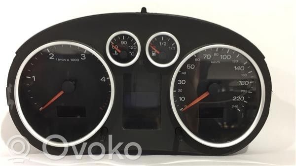 Audi A2 Speedometer (instrument cluster) 