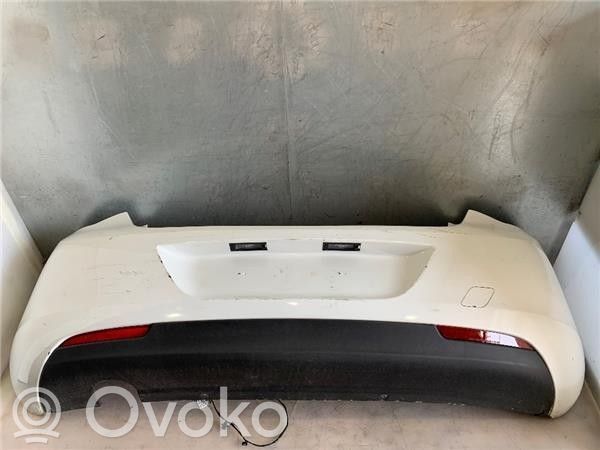 Opel Astra H Parachoques 