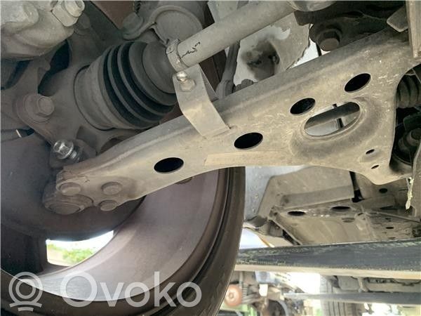 Opel Mokka Рычаг 