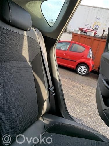 Opel Astra J Pas bezpieczeństwa fotela tylnego 