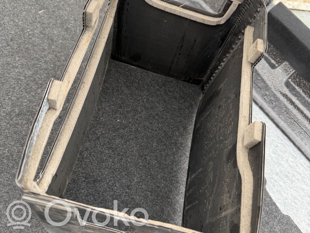Akumuliatoriaus dėžė   SH011859X