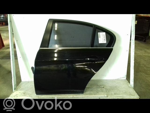 Aizmugurējās durvis   41007203647