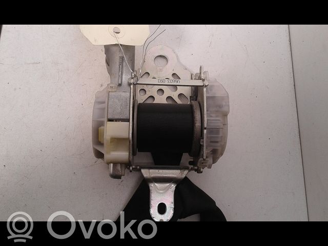 Nissan Micra Cinturón delantero 