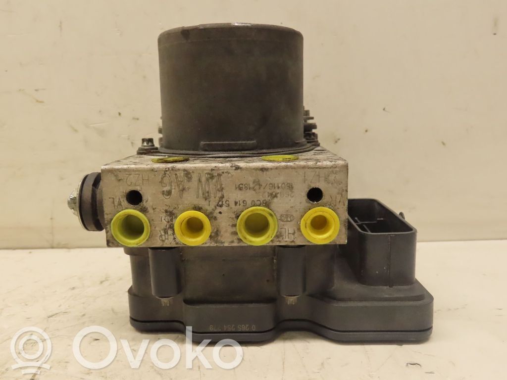 Audi A1 ABS bloks 