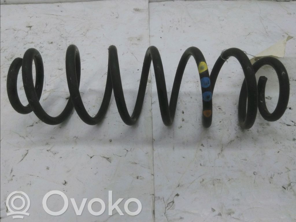 Volkswagen Polo Sprężyna tylna 
