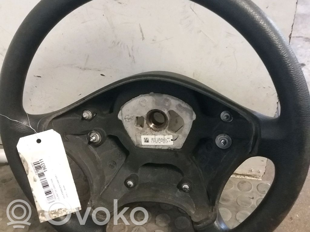 Volkswagen Crafter Ohjauspyörä 