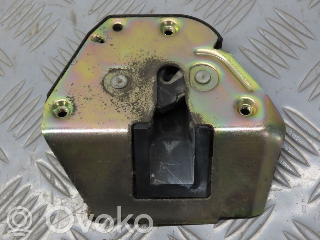 Bīdāmās durvis slēdzene   913877