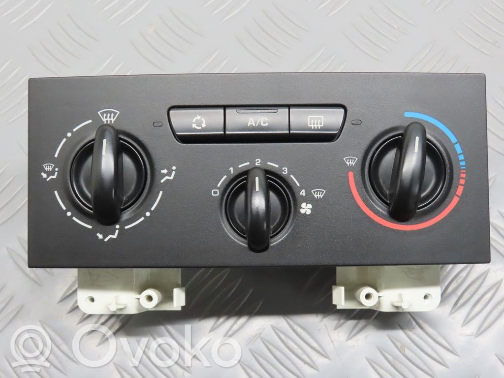 Climate control unit   6451VK