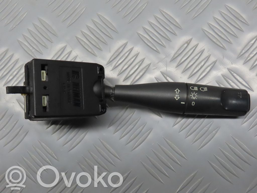 Light switch   625359