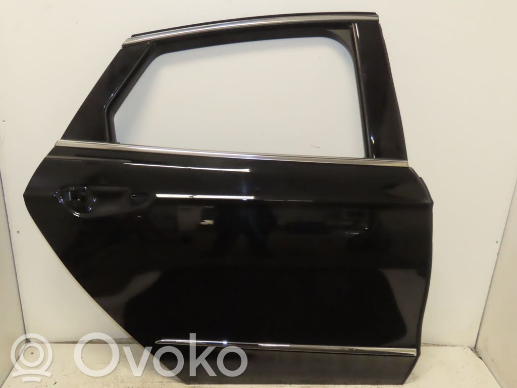Ford Mondeo MK V Puerta trasera 