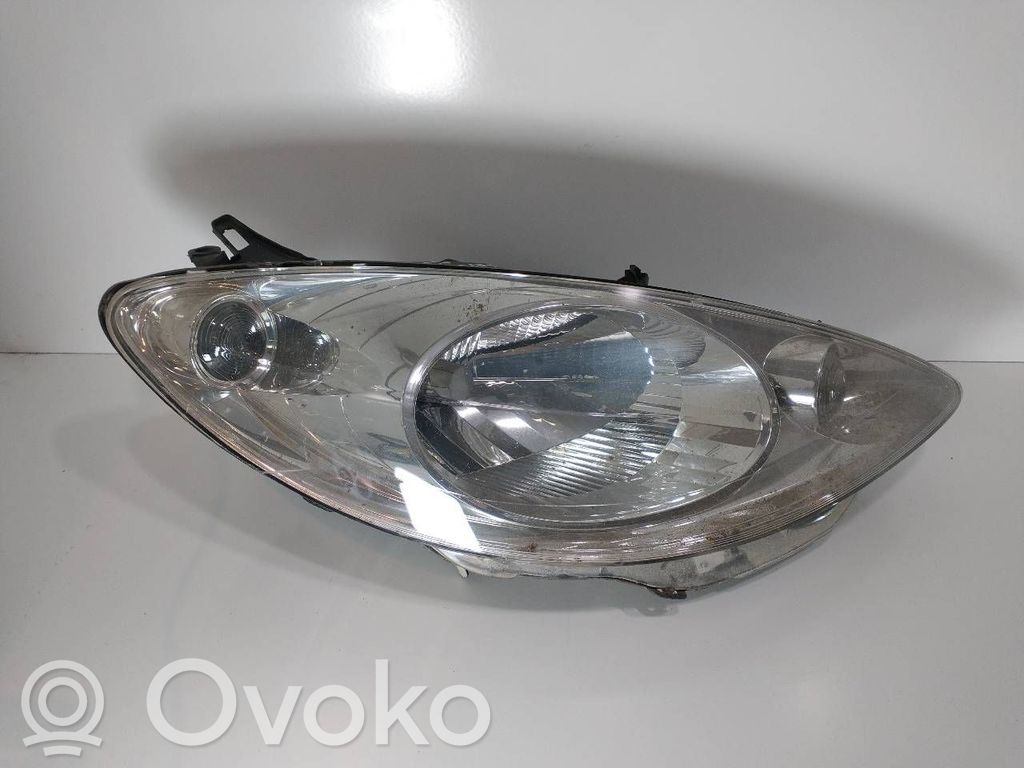 Scheinwerfer   89008981