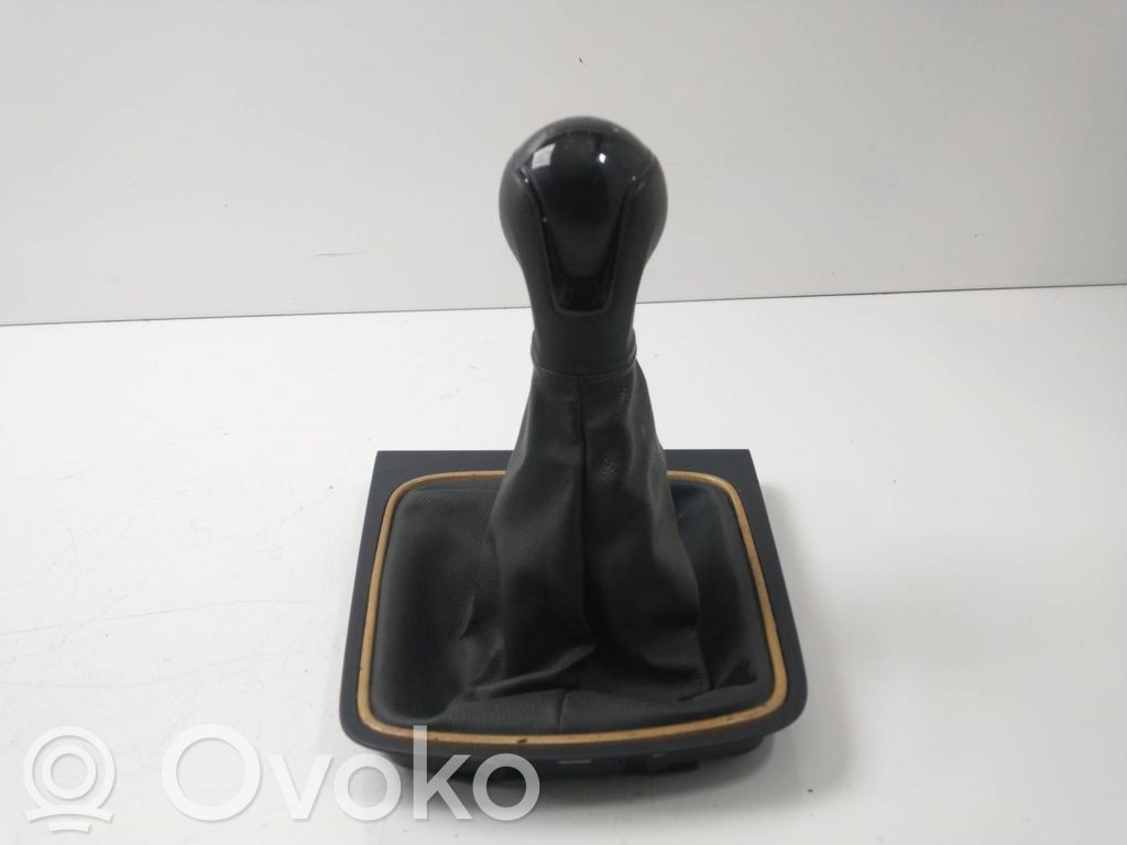 Seat Leon (5F) Perilla/embellecedor de cuero de la palanca de cambios 