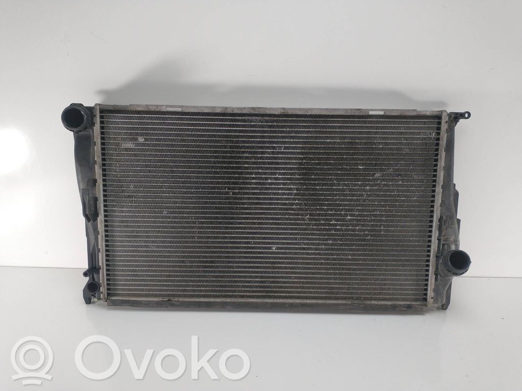 BMW 3 E90 E91 Aušinimo skysčio radiatorius 