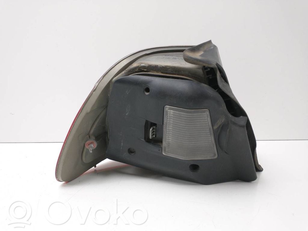 BMW 3 E46 Rear/tail lights 