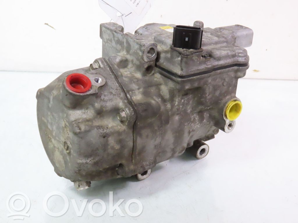 Ilmastointilaitteen kompressorin pumppu (A/C)   8837047033