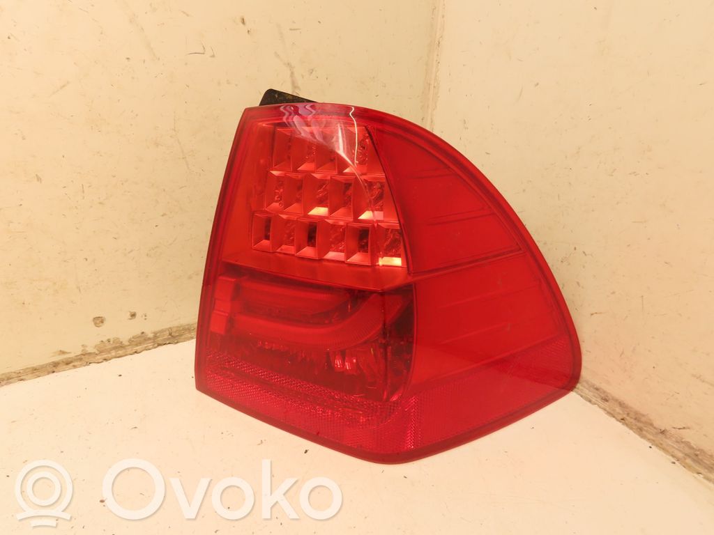 Luz trasera/de freno   63217289432