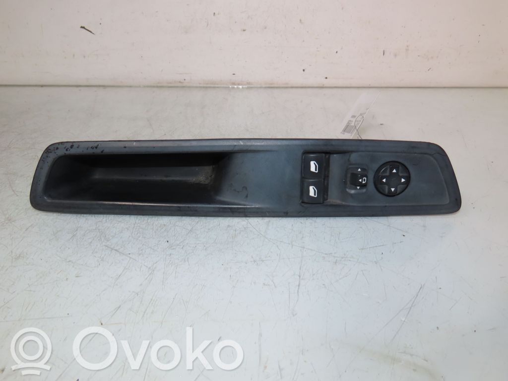 Comutator comandă geamuri electrice   98329368ZD
