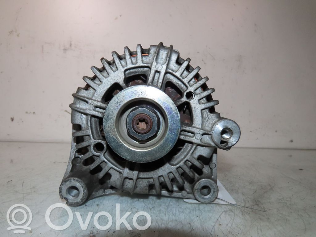 Toyota Verso Generatorius 