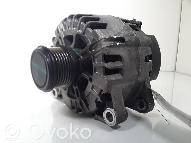 Lichtmaschine   2449470