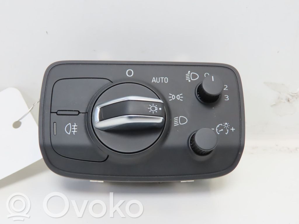 Lichtschalter   8V0941531BE