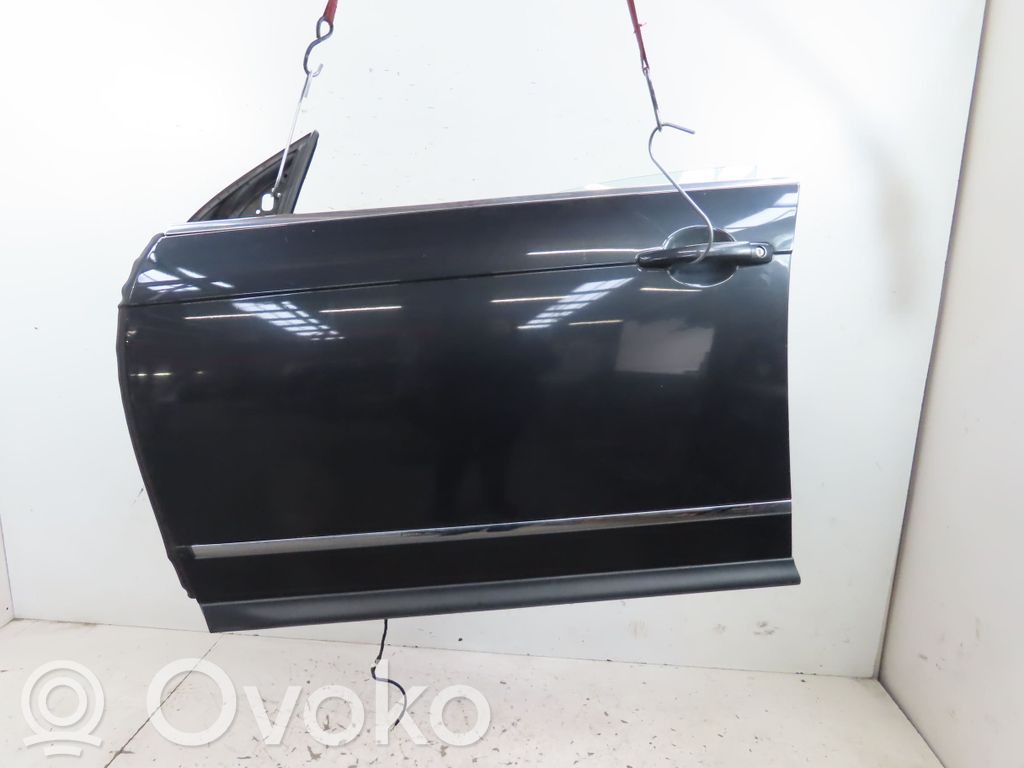Priekinės durys   9002W3