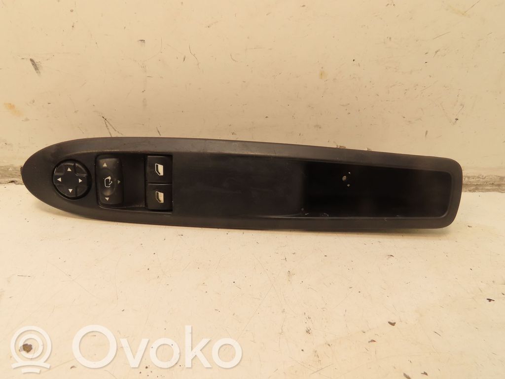 Citroen DS4 Electric window control switch 
