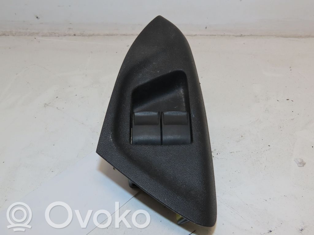 Peugeot 108 Electric window control switch 